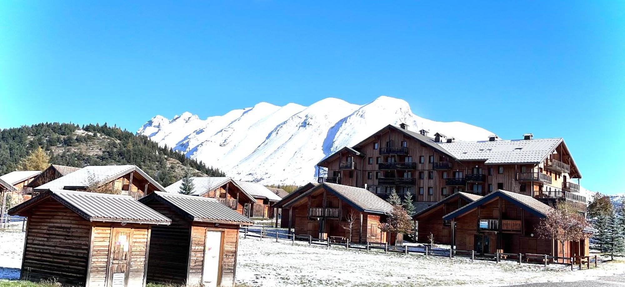 Appartement Chalets Du Super D Saint-Étienne-en-Dévoluy Esterno foto